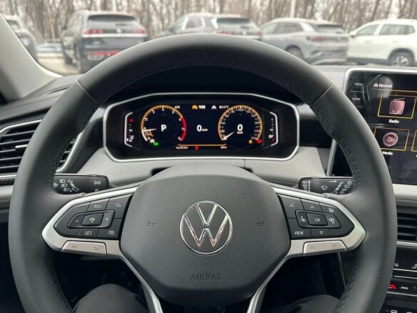 2023 Volkswagen Tayron I Рестайлинг, серый - вид 9