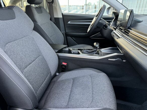 2024 Geely Emgrand II, белый, 1659000 рублей - вид 14
