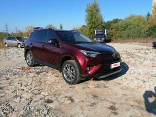 2016 Toyota RAV4 IV (XA40) Рестайлинг, красный, 1930000 рублей, вид 1