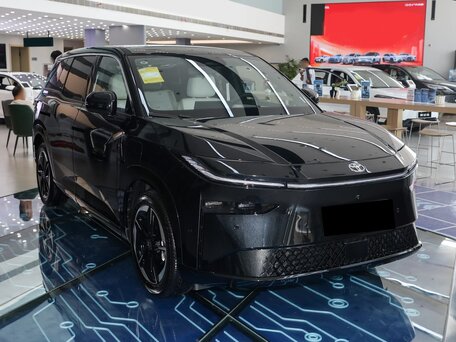2026 Toyota bZ3X 58.3 kWh, чёрный, 3000013 рублей, вид 2