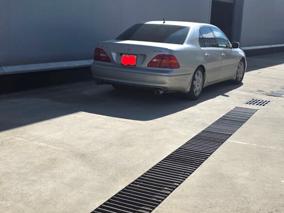 2001 Lexus LS 430 III, серебристый, 1400000 рублей - вид 15