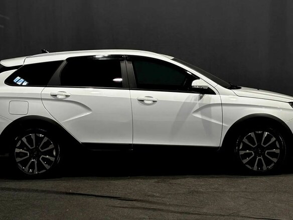 2024 Lada (ВАЗ) Vesta SW Cross I Рестайлинг (NG), белый, 1440000 рублей - вид 3