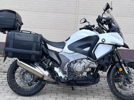 2014 Honda VFR 1200X (Crosstourer), белый, 1100000 рублей, вид 3