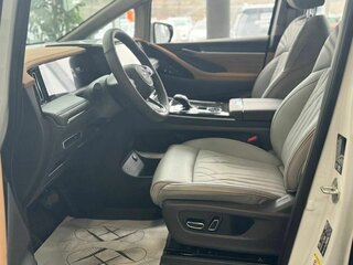 2024 GAC M8, белый, 5940000 рублей, вид 5