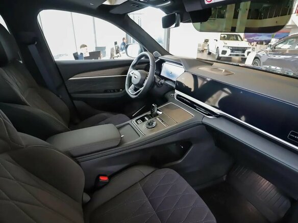 2026 Geely Monjaro I Рестайлинг, серый - вид 21