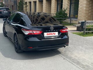 2021 Toyota Camry VIII (XV70) Рестайлинг, чёрный, 2288888 рублей, вид 5
