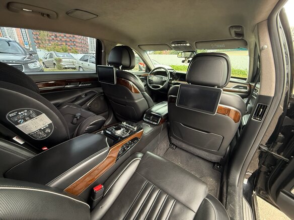 2017 Genesis G90 I, чёрный, 2800000 рублей - вид 12