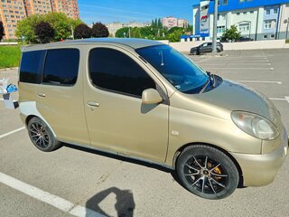 2000 Toyota FunCargo, золотистый, 350000 рублей, вид 2