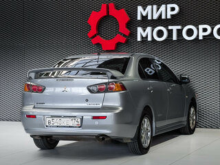 2010 Mitsubishi Lancer X, серебристый, 780000 рублей, вид 4