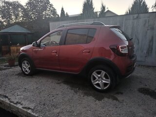 2016 Renault Sandero Stepway II, пурпурный, 1060000 рублей, вид 4