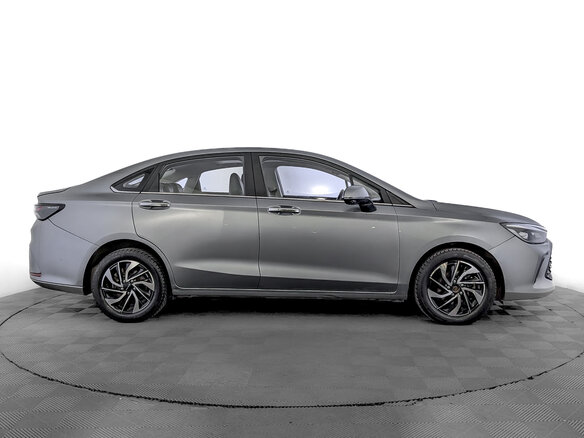 2023 BAIC U5 Plus, жёлтый - вид 3