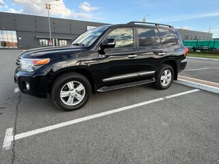2012 Toyota Land Cruiser 200 Series Рестайлинг 1, чёрный, 4450000 рублей, вид 4