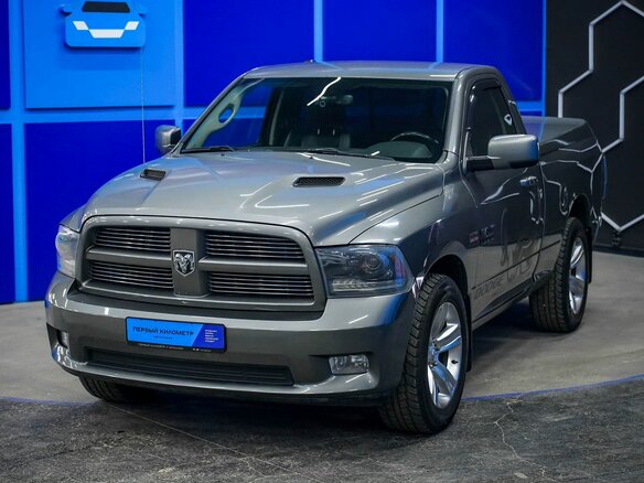 2011 Dodge RAM IV (DS/DJ), серый, 3150000 рублей - вид 1