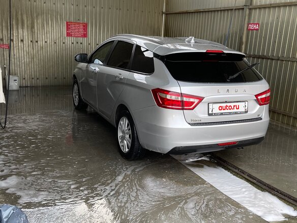 2019 Lada (ВАЗ) Vesta SW I, серебристый, 800000 рублей - вид 2
