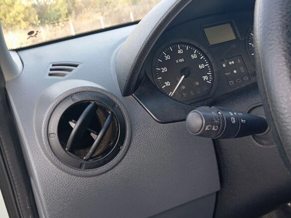 2006 Renault Logan I, зелёный - вид 16
