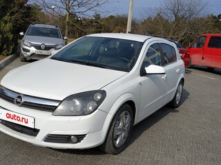 2008 Opel Astra H Рестайлинг, белый, 450000 рублей, вид 2