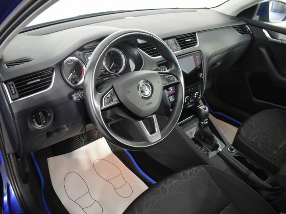 2020 Skoda Octavia III (A7) Рестайлинг, синий - вид 9