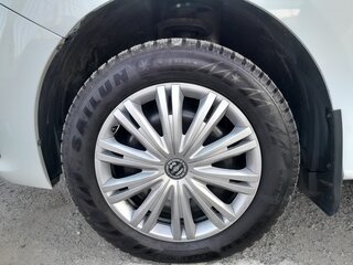 2014 Renault Logan II, белый, 758000 рублей, вид 1