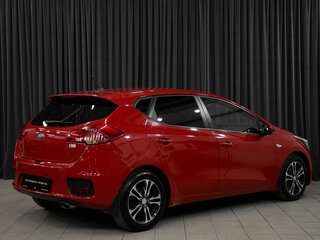 2016 Kia Ceed II Рестайлинг, красный, 868000 рублей, вид 4