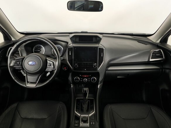 2019 Subaru Forester V, серый, 1950000 рублей - вид 16