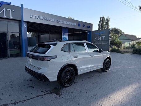 2026 Volkswagen Tiguan L Pro III (China Market), серый, 4990000 рублей, вид 5