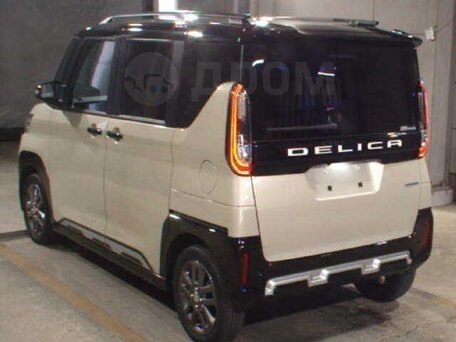 2023 Mitsubishi Delica Mini I, бежевый, 1050000 рублей, вид 3