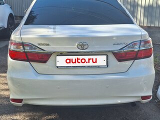 2016 Toyota Camry VII (XV50) Рестайлинг, белый, 2000000 рублей, вид 1
