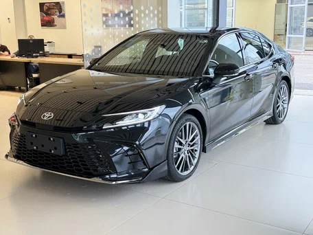 Toyota Camry IX (XV80) China Market