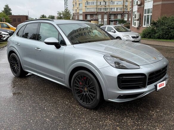 2020 Porsche Cayenne GTS III, серый, 13500000 рублей