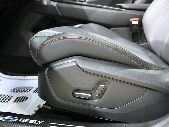 2024 Geely Cityray, серый, 2390000 рублей - вид 15
