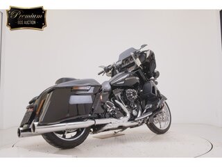 2015 Harley-Davidson Street Glide, чёрный, 1454000 рублей, вид 5