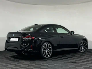 2023 BMW 2 серии 230i G42, чёрный, 4752000 рублей, вид 2