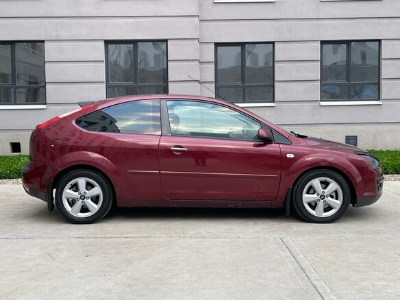 2006 Ford Focus II, красный - вид 3