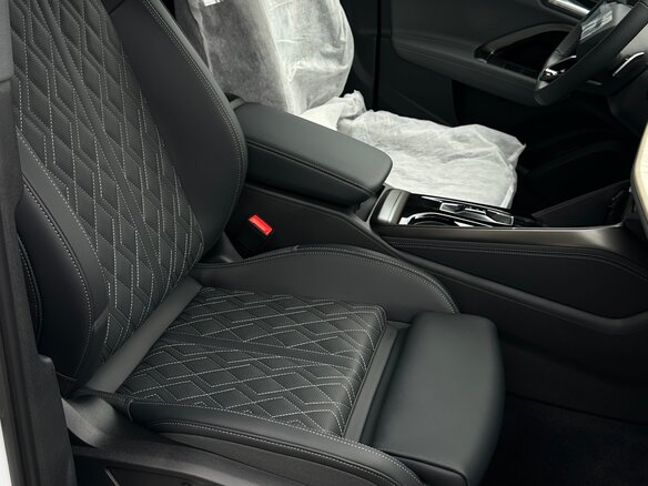2026 Audi Q5 L III (GU), белый, 5990000 рублей - вид 23
