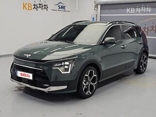 2023 Kia Niro II, зелёный, 1795500 рублей, вид 1