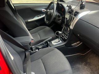2012 Toyota Corolla X (E140, E150) Рестайлинг, красный, 1000000 рублей, вид 5