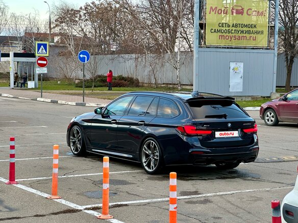 2018 BMW 5 серии M550d xDrive VII (G30/G31/G38), синий, 4880000 рублей - вид 27