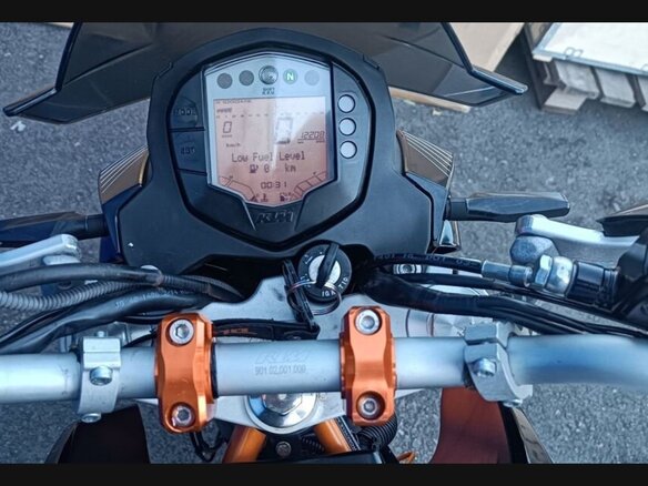 2014 KTM 390 Duke, оранжевый, 400000 рублей - вид 12