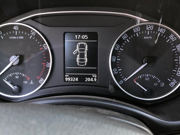 2013 Skoda Octavia II (A5) Рестайлинг, чёрный, 900000 рублей - вид 6