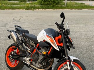 2020 KTM 890 Duke R, белый, 980000 рублей, вид 3