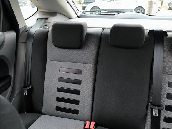 2011 Ford Focus II Рестайлинг, серебристый, 698900 рублей - вид 7
