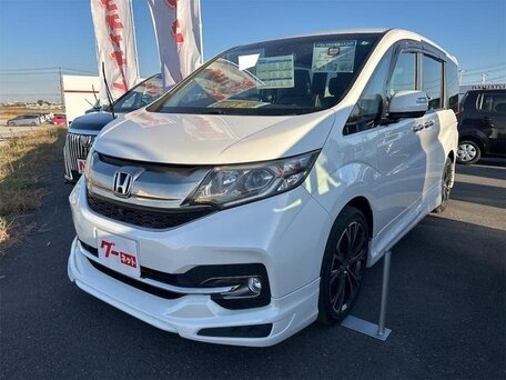 Honda Stepwgn V