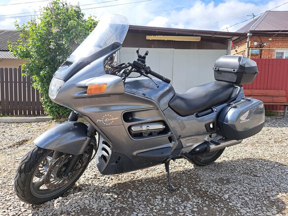 1991 Honda ST 1100, серый, 350000 рублей