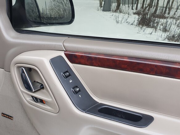 2000 Jeep Grand Cherokee II (WJ), чёрный - вид 9