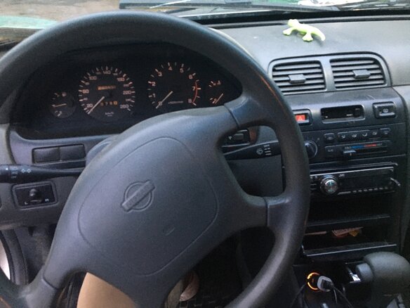 1997 Nissan Maxima IV (A32), серебристый, 150000 рублей - вид 11