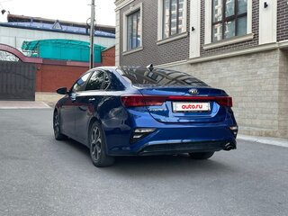 2019 Kia Forte III, синий, 1550000 рублей, вид 5