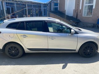 2010 Renault Megane III, серебристый, 600000 рублей, вид 3