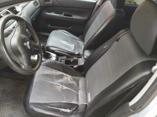 2006 Mitsubishi Lancer IX Рестайлинг, серебристый, 300000 рублей, вид 4