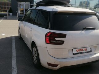 2018 Citroen C4 Picasso Grand II Рестайлинг, белый, 1430000 рублей, вид 3