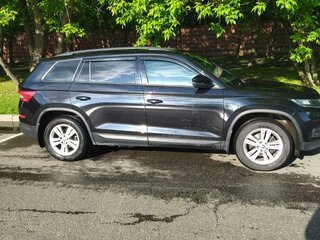 2020 Skoda Kodiaq I, чёрный, 3700000 рублей, вид 4